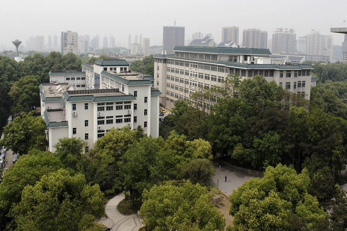 華中師範大學校園風光_華中師範大學旅遊景點_華中師範大學旅遊攻略(2